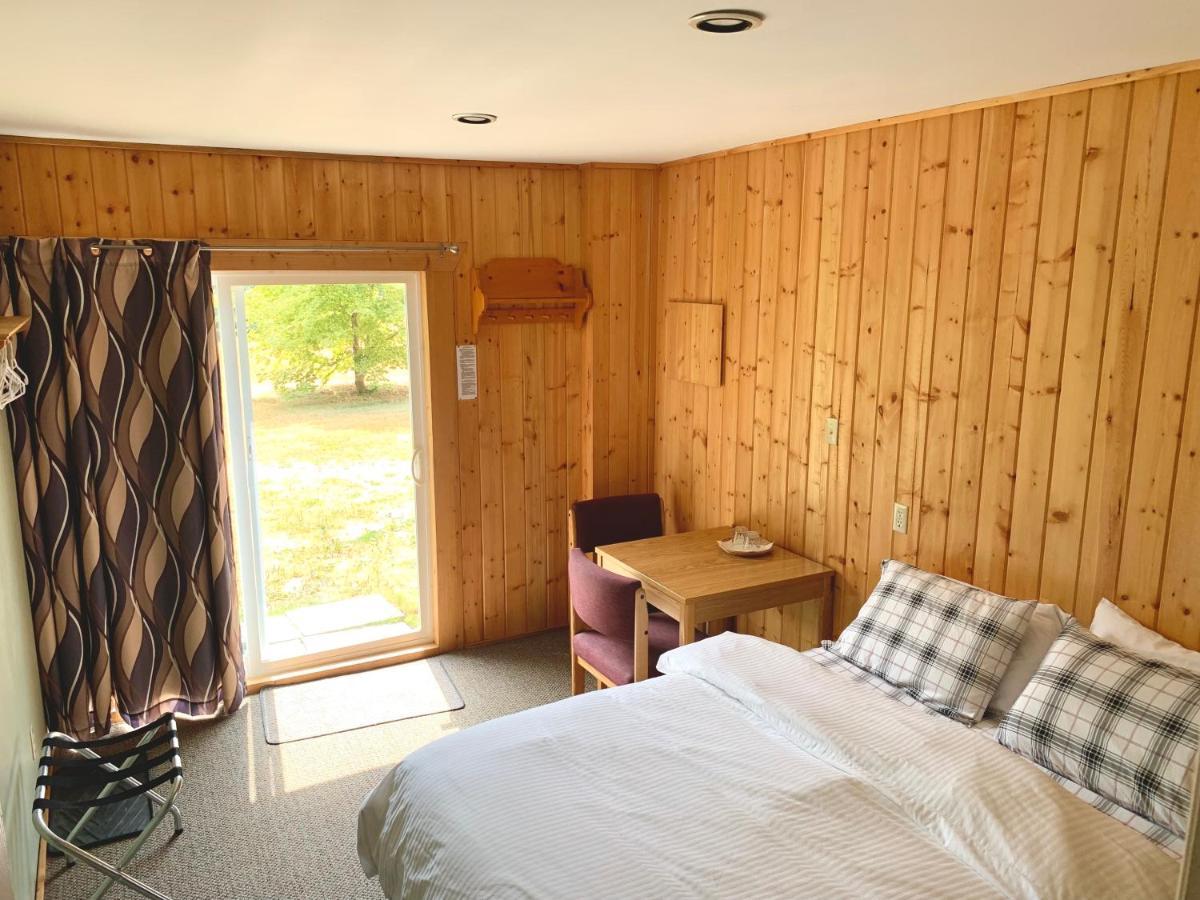 The Messy Owl Inn & Eco Haven Likely Esterno foto